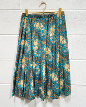 Load image into Gallery viewer, Vintage Teal Pleated Skirt with Flowers and Paisley
