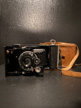 Load image into Gallery viewer, Zeiss Ikon Bellow Camera with Leather Case
