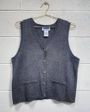 Load image into Gallery viewer, Grey Knit Vest (M)
