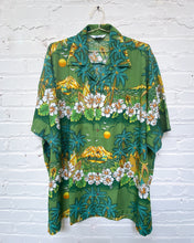 Load image into Gallery viewer, Green Hawaiian Shirt (4X)
