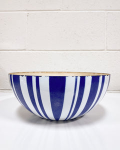 Vintage Stripped 9.5” Striped Enamelware Cathrineholm Bowl