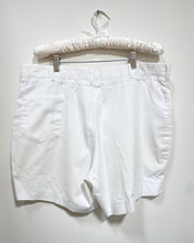 Load image into Gallery viewer, Vintage White Shorts - As Found
