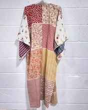 Load image into Gallery viewer, Vintage Patchwork Kimono/Robe
