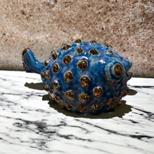 Load image into Gallery viewer, Blue Blowfish Ceramic
