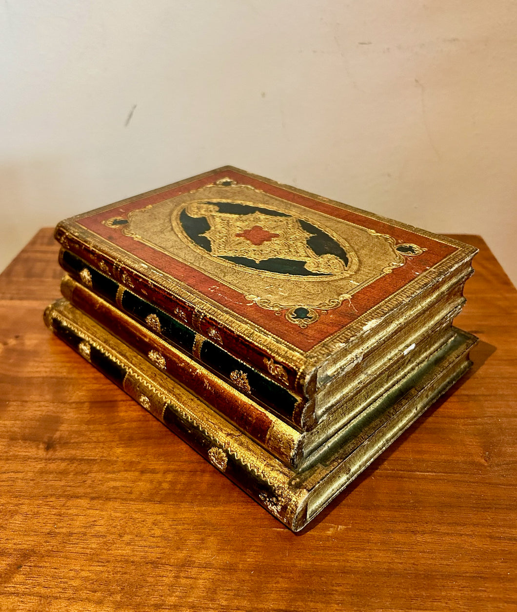 Vintage Italian Finished Gilted Wood Florentine Stacked Books Jewelry Box