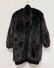 Load image into Gallery viewer, Vintage Giba-Noblia Chinchilla Coat
