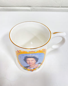 Vintage Tea Cup Celebrating 50 Year Reign of The Queen