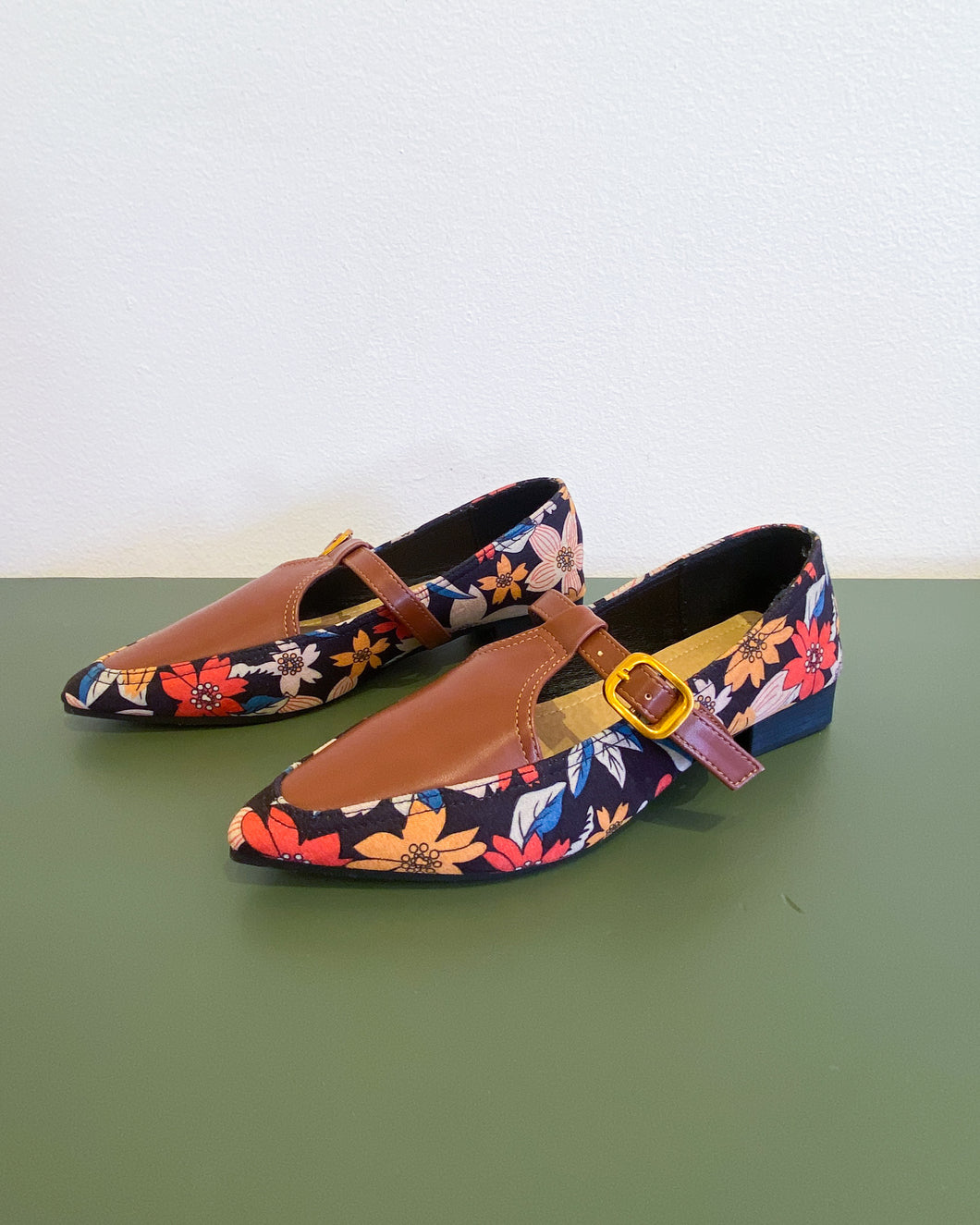 Floral and Brown Mary Jane Shoes (6)