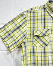 Load image into Gallery viewer, Zoo York Yellow Plaid Button Up (XL)

