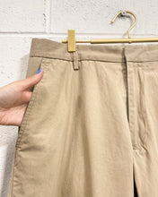 Load image into Gallery viewer, Banana Republic Wide Leg Chinos (34x30)
