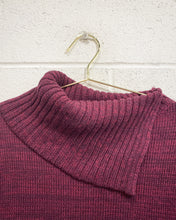 Load image into Gallery viewer, Berry Colored Sweater (S)
