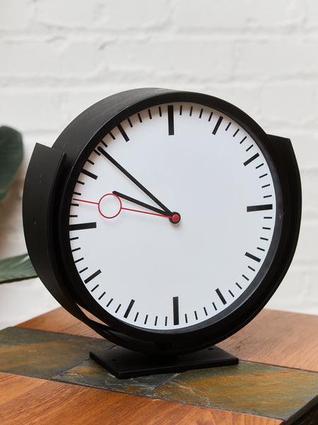 Clocks – Tagged 