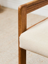 Load image into Gallery viewer, Vintage Oak Chair Set of 6
