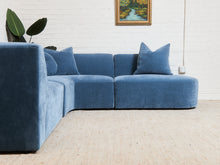 Load image into Gallery viewer, Bonnie 3 piece in Amici Denim
