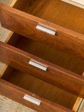 Load image into Gallery viewer, Knoll Associates Executive Desk
