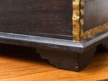 Load image into Gallery viewer, Brass Vintage Hammered Box
