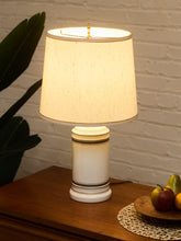 Load image into Gallery viewer, Vintage 1940’s Classic Lamp
