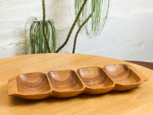 Load image into Gallery viewer, Monkey Pod Wood Serving Tray
