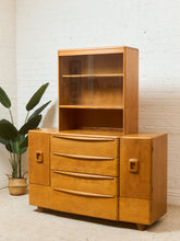 Load image into Gallery viewer, Heywood Wakefield Hutch
