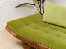 Load image into Gallery viewer, Gondola Sofa in Green
