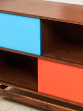 Load image into Gallery viewer, Aria Shelf with Scandi Base
