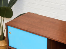 Load image into Gallery viewer, Aria Shelf with Scandi Base
