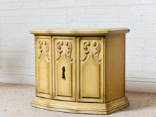 Load image into Gallery viewer, Hollywood Regency Vintage Ornate Spanish Revival, Nightstands or End Tables
