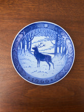 Load image into Gallery viewer, Royal Copenhagen Christmas Plate 1960 Original First Choice Porcelain
