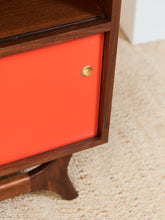 Load image into Gallery viewer, Aria Shelf with Scandi Base
