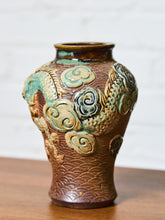Load image into Gallery viewer, Sumida Gawa Japanese Pottery 1940's
