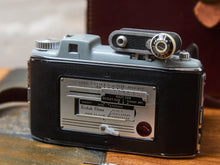 Load image into Gallery viewer, Kodak Tourist Camera And Kit
