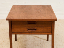 Load image into Gallery viewer, Jack Cartwright End Table

