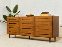 Load image into Gallery viewer, American of Martinsville 12 drawer Dresser
