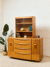 Load image into Gallery viewer, Heywood Wakefield Hutch

