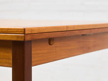 Load image into Gallery viewer, Danish Modern Teak Dining Table
