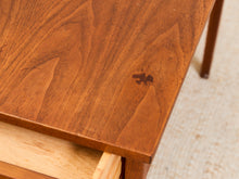 Load image into Gallery viewer, Jack Cartwright End Table
