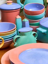 Load image into Gallery viewer, Rare Lindt-Stymeist Vintage set
