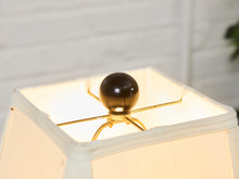 Load image into Gallery viewer, Golf Vintage Lamp
