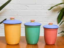 Load image into Gallery viewer, Rare Lindt-Stymeist Vintage set
