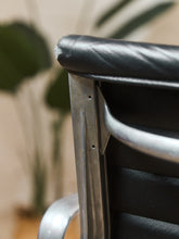 Load image into Gallery viewer, Chrome and Black Office Chair

