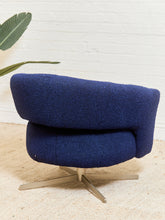 Load image into Gallery viewer, Boucle Blue Vintage 60’s Chair
