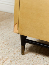 Load image into Gallery viewer, 1960’s New England Mason Hutch Bar
