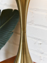 Load image into Gallery viewer, Mushroom Tulip Lamp
