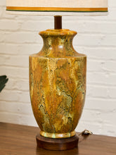 Load image into Gallery viewer, Italian Marbled Ceramic Table Lamp with Linen Shade
