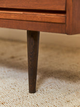 Load image into Gallery viewer, 9 Drawer Louvered Drawer Dresser
