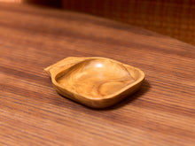Load image into Gallery viewer, Small Solid Wood Catchall
