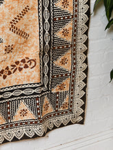 Load image into Gallery viewer, Fijian Masi Vintage African Tapa Cloth
