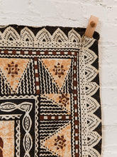 Load image into Gallery viewer, Fijian Masi Vintage African Tapa Cloth
