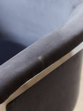 Load image into Gallery viewer, Set of 4 Curved Gray Velvet Counter Stools
