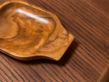 Load image into Gallery viewer, Small Solid Wood Catchall
